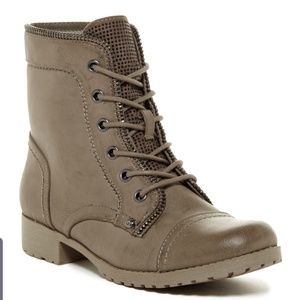 Guess Belva Studded Combat Boot Olive Size 8.5